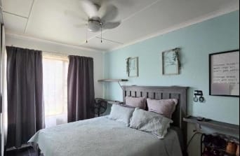 3 Bedroom Property for Sale in Nahoon Valley Park Eastern Cape